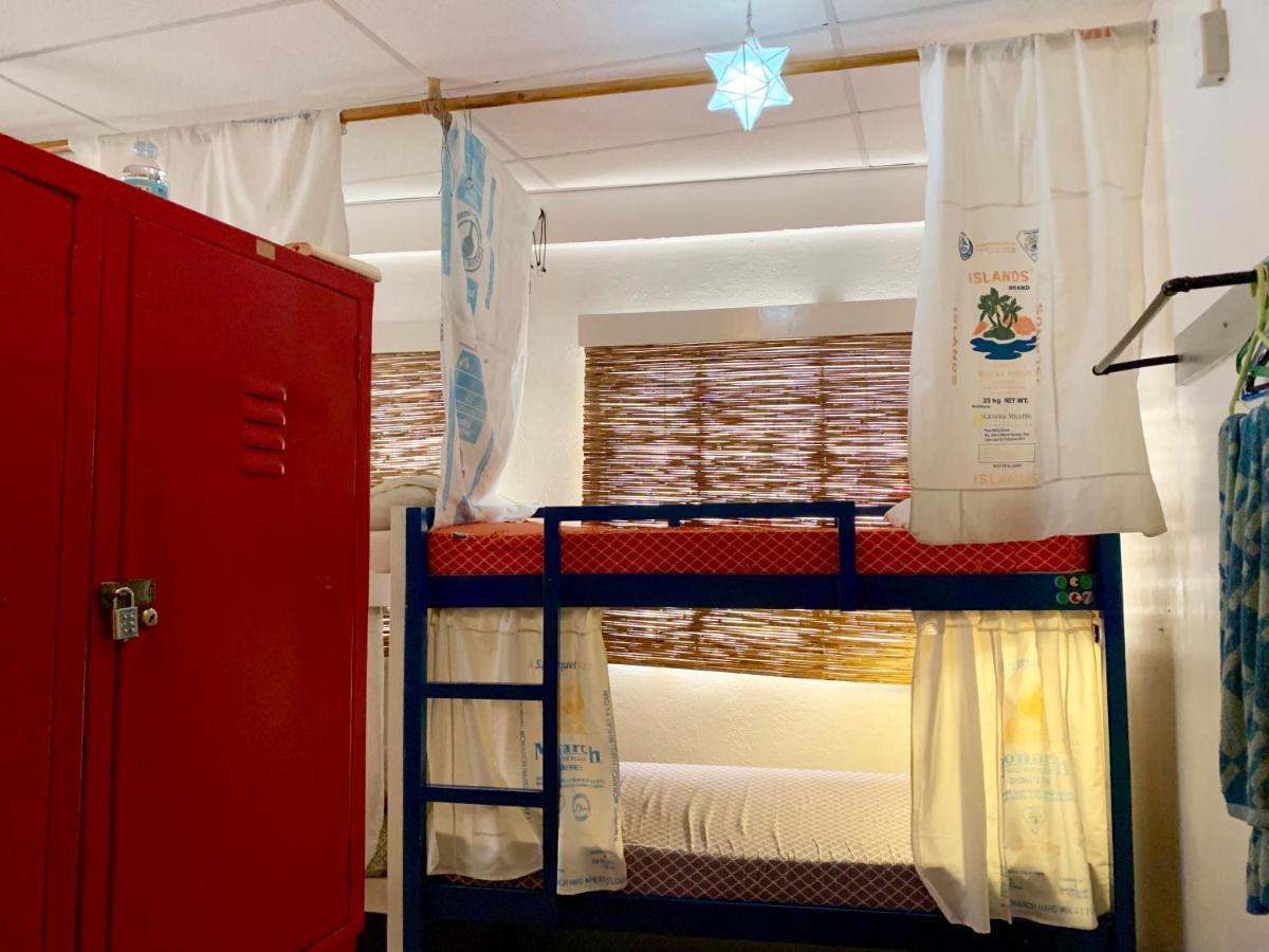 Moon Fools Hostel Panglao Εξωτερικό φωτογραφία