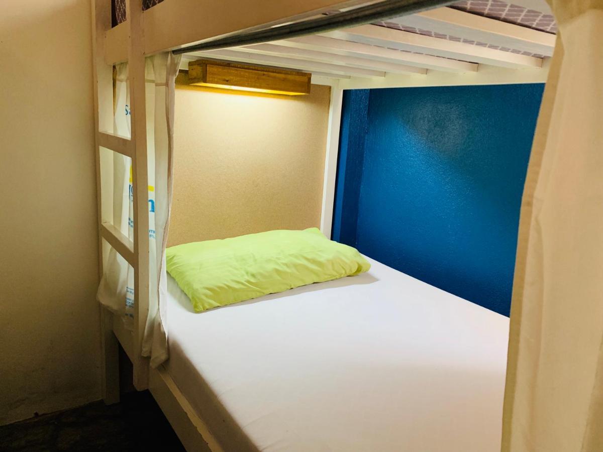 Moon Fools Hostel Panglao Εξωτερικό φωτογραφία