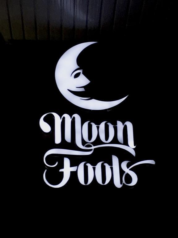 Moon Fools Hostel Panglao Εξωτερικό φωτογραφία