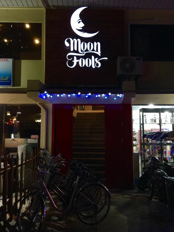 Moon Fools Hostel Panglao Εξωτερικό φωτογραφία